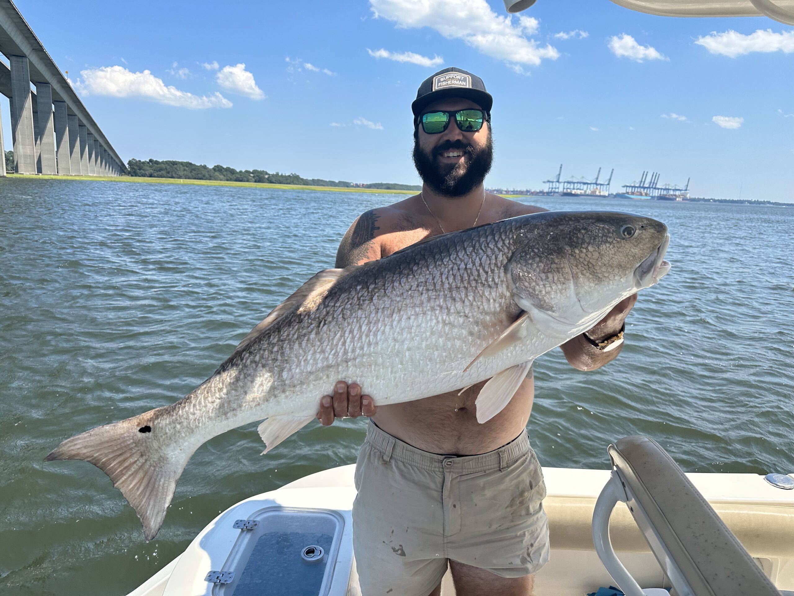 How to Catch Bull Redfish: The Ultimate Tackle Setup & Regional Bait Guide